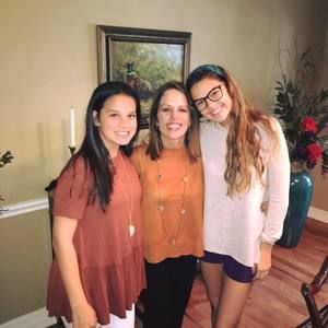 Meet your Posher, Dana